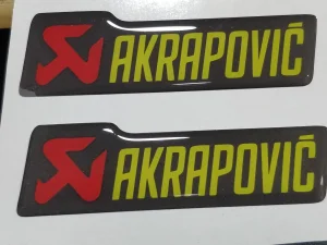 Akrapovic stikeri dva komada 12 x 3,5cm kvalitet