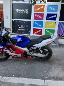 Hinda cbr 600 f