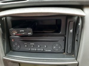 Renault Laguna radio
