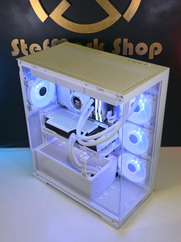 Ryzen 7 7800X3D RX 9070 X870 32GB 1TB - SM079PC