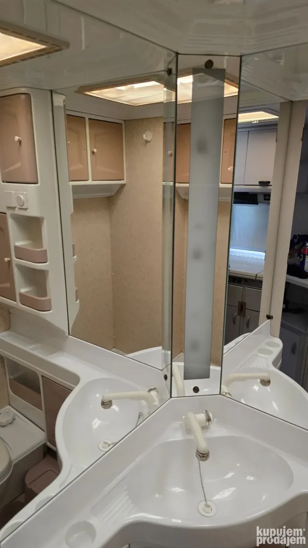 Hobby  Elegance 470
