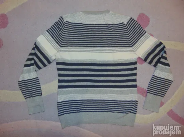 Tommy Hilfiger (original) m. dzemper vel. L/M