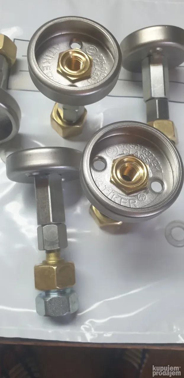 Adapter-pečurka za punjenje plinskih boca