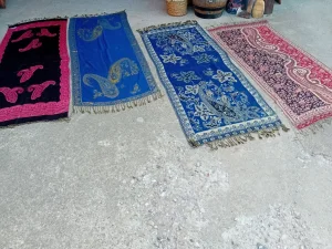 Lepe ešarpe od kašmira  utkana srmom cena kom..