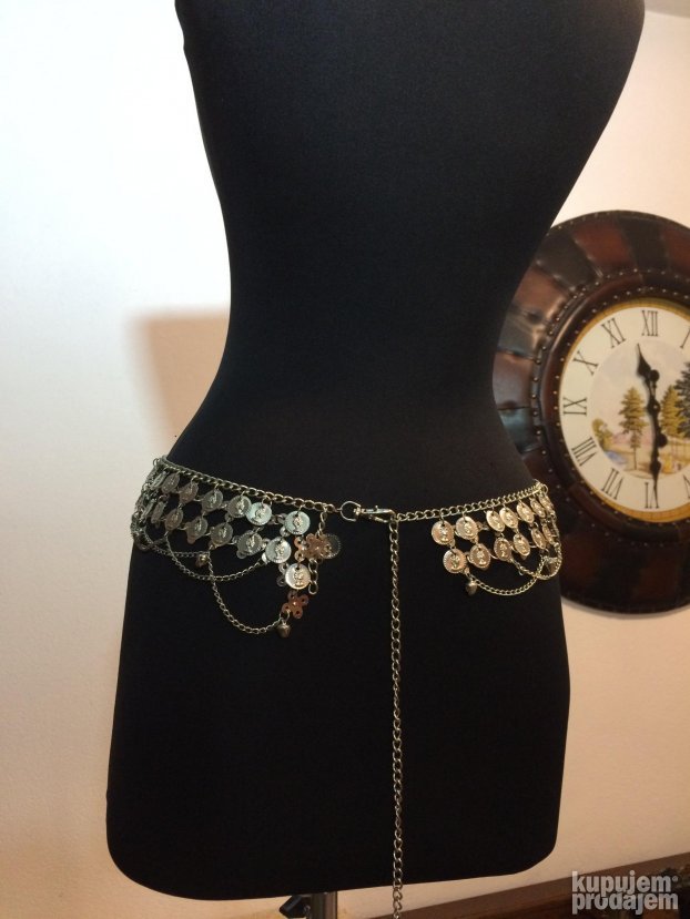 Deo ZENSKE narodne nosnje