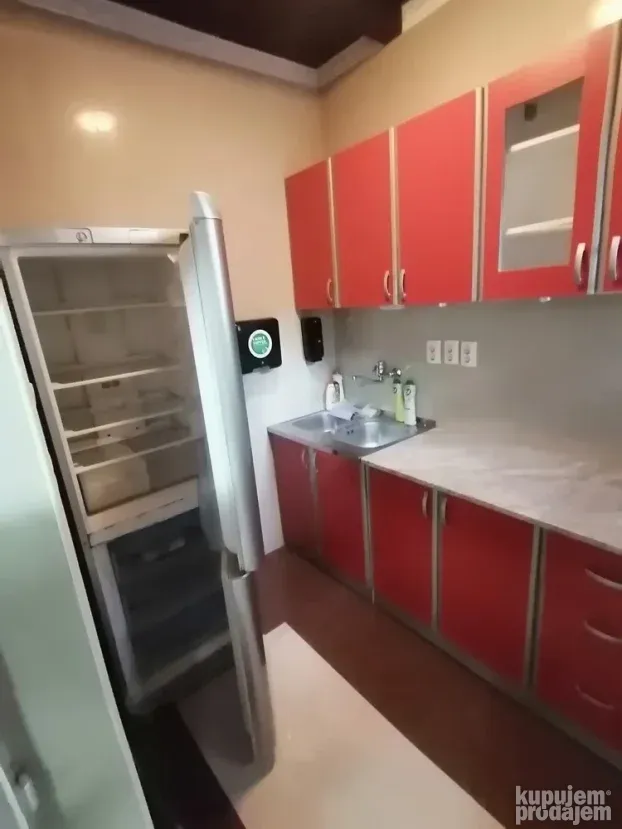 Petosoban stan 127m2 strogi centar,za IT, kancelarije..