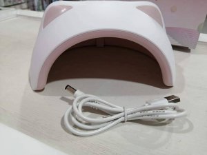 UV LED lampa za nokte