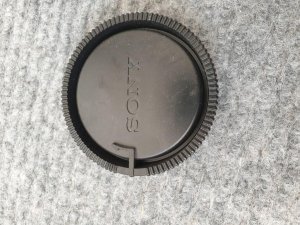 Sony poklopac za objektiv