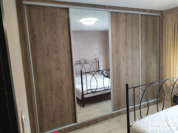 Plakari na klizna vrata NOVO