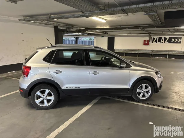 2010 Volkswagen Polo CROSS
