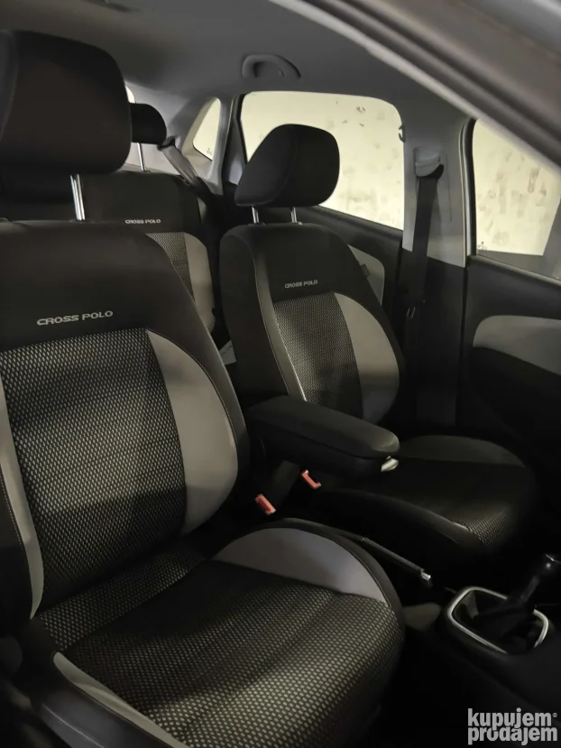 2010 Volkswagen Polo CROSS