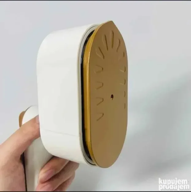 Ručna pegla za putovanja