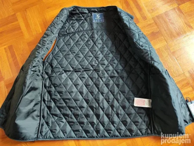 HOWICK Quilt Prsluk M , L  , XL  / NOVO Original /