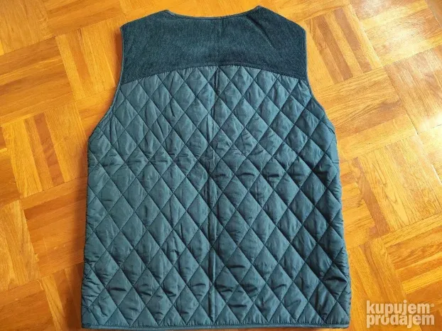 HOWICK Quilt Prsluk M , L  , XL  / NOVO Original /