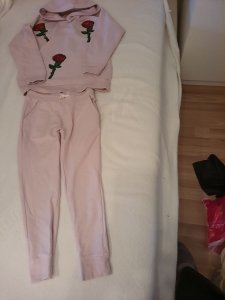 original zara trenerka vel. 10/140. cm.