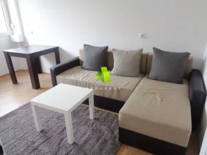 Dvoiposoban stan u strogom centru