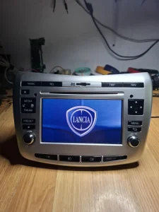 Lancia delta navigacija sd kartica