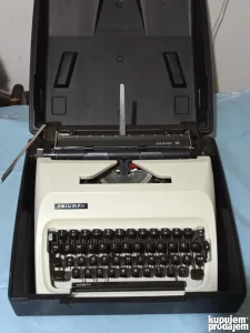 Pisaća mašina Triumph-Junior 10
