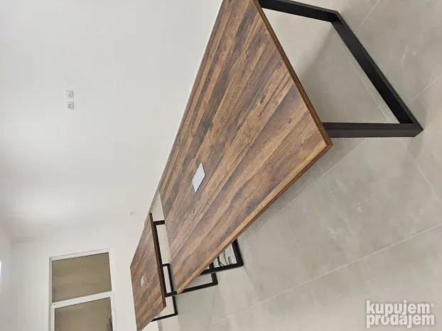 Izrada velikih trpezarijskih i konferencijskih stolova MX223