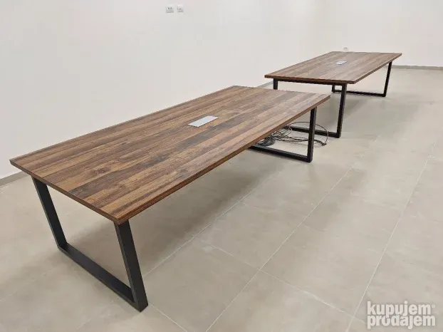 Izrada velikih trpezarijskih i konferencijskih stolova MX223