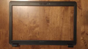 Okvir panela - ekrana za Medion P7624 , MD98920