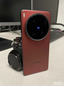 Vivo X200 Ultra . 16+16/512gb