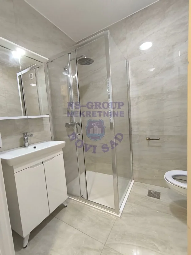 š:559422, Telep, 5+ petosoban, 122 m²