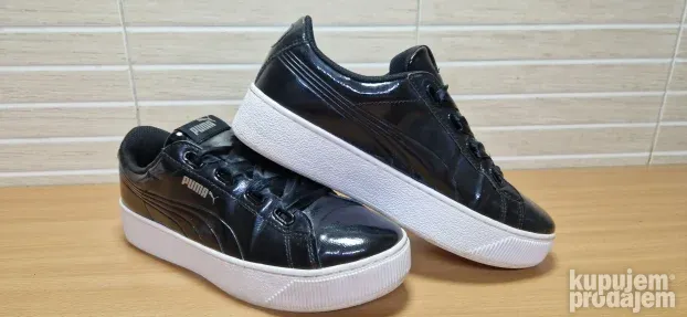 Puma Vikky Platform