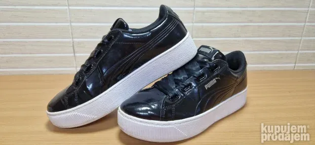 Puma Vikky Platform