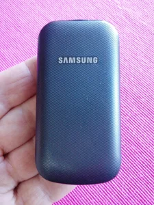 Samsung 1190.