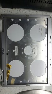 Dell Inspiron 6400 E1505 E1501 poklopac ekrana sa lajsnom