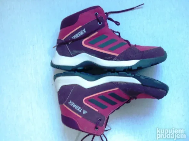 Adidas Terrex 37 i 1/3, odlicne i KupujemProdajem