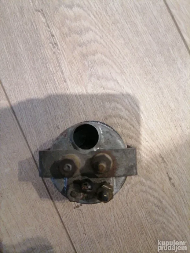 volt metar satić za automobil traktor motor