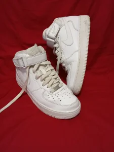 Duboke Nike patike broj 40 Air Force 1