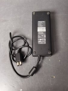 Xbox 360 Slim adapter 135W ORIGINAL