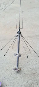 Uhf antena