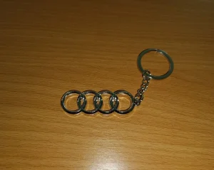 Privezak Audi. Nov!