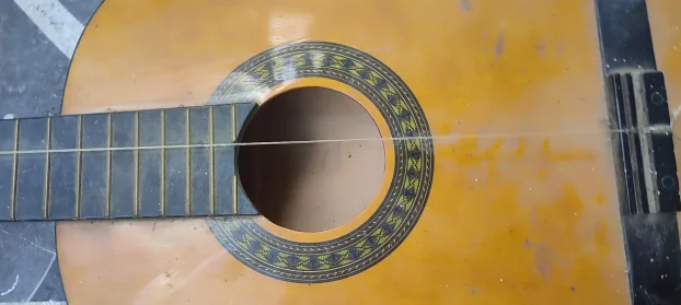 gitara akusticna classico