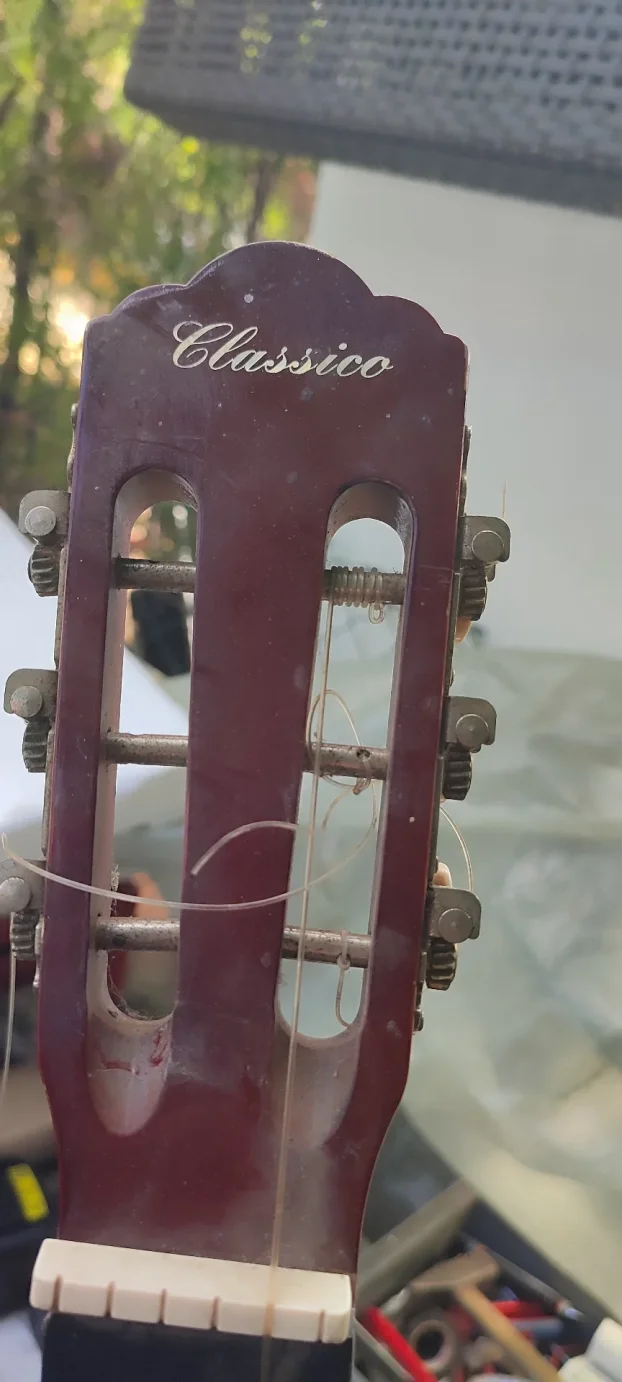 gitara akusticna classico
