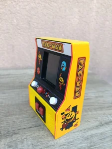 Pacman,bandai namco,retro mini arkadna konzola
