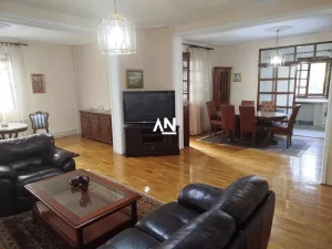 Diane Budisavljević, Dedinje, 5+ petosobna, 170 m²