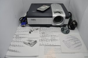 Benq PB6240 2700 Ansi lumena