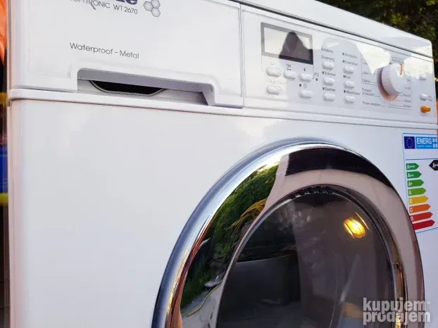 Miele Kombinkvana Pere / Susi, fenomenalna! Kao Nova 6Кg