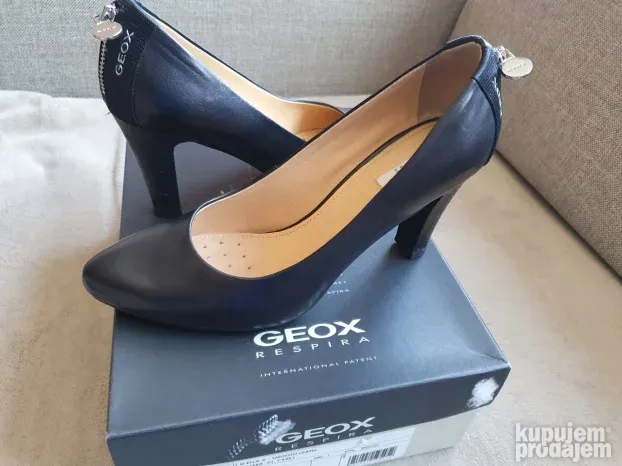 Geox ženske cipele br.37.5 (D24X8A)