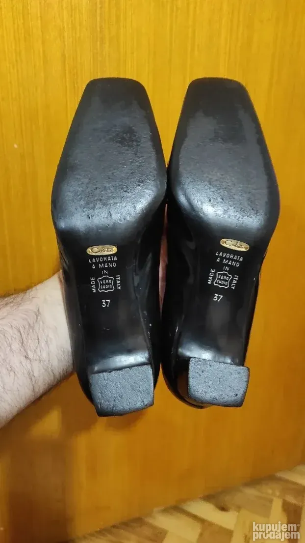Ženske kožne cipele na štiklu br.38