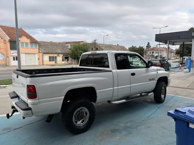 1999 Dodge RAM 2500 sport