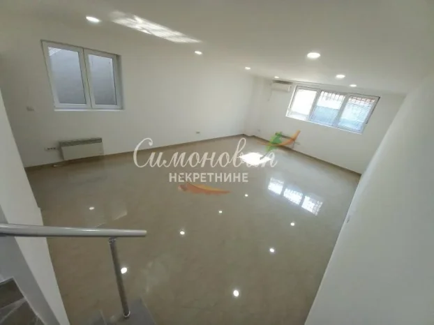 Učiteljsko naselje, TC Aviv, 117m2, dva nivoa, luks,uknjižen ID#1820