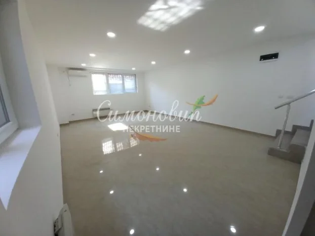 Učiteljsko naselje, TC Aviv, 117m2, dva nivoa, luks,uknjižen ID#1820