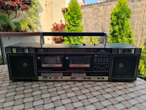 JVC PC-W47 -kvalitetan stari japanski stereo radio kasetofon