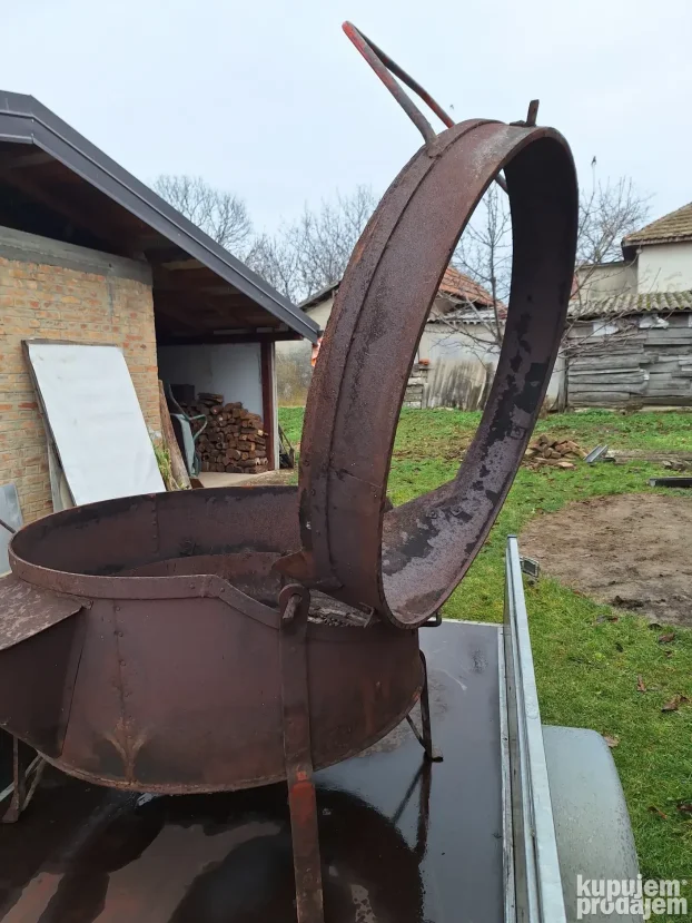 Kazan delovi-Kapa i Ložište